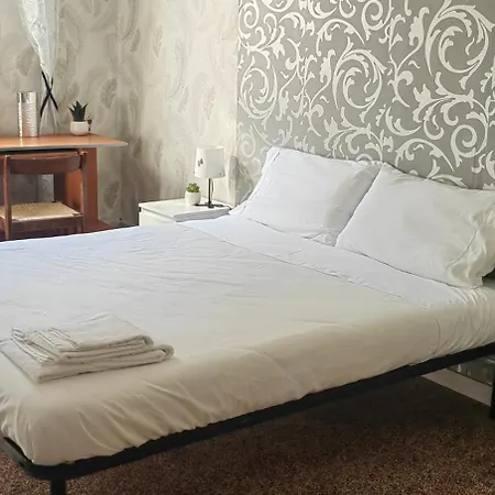 Gara Home- Airport * Boloňa